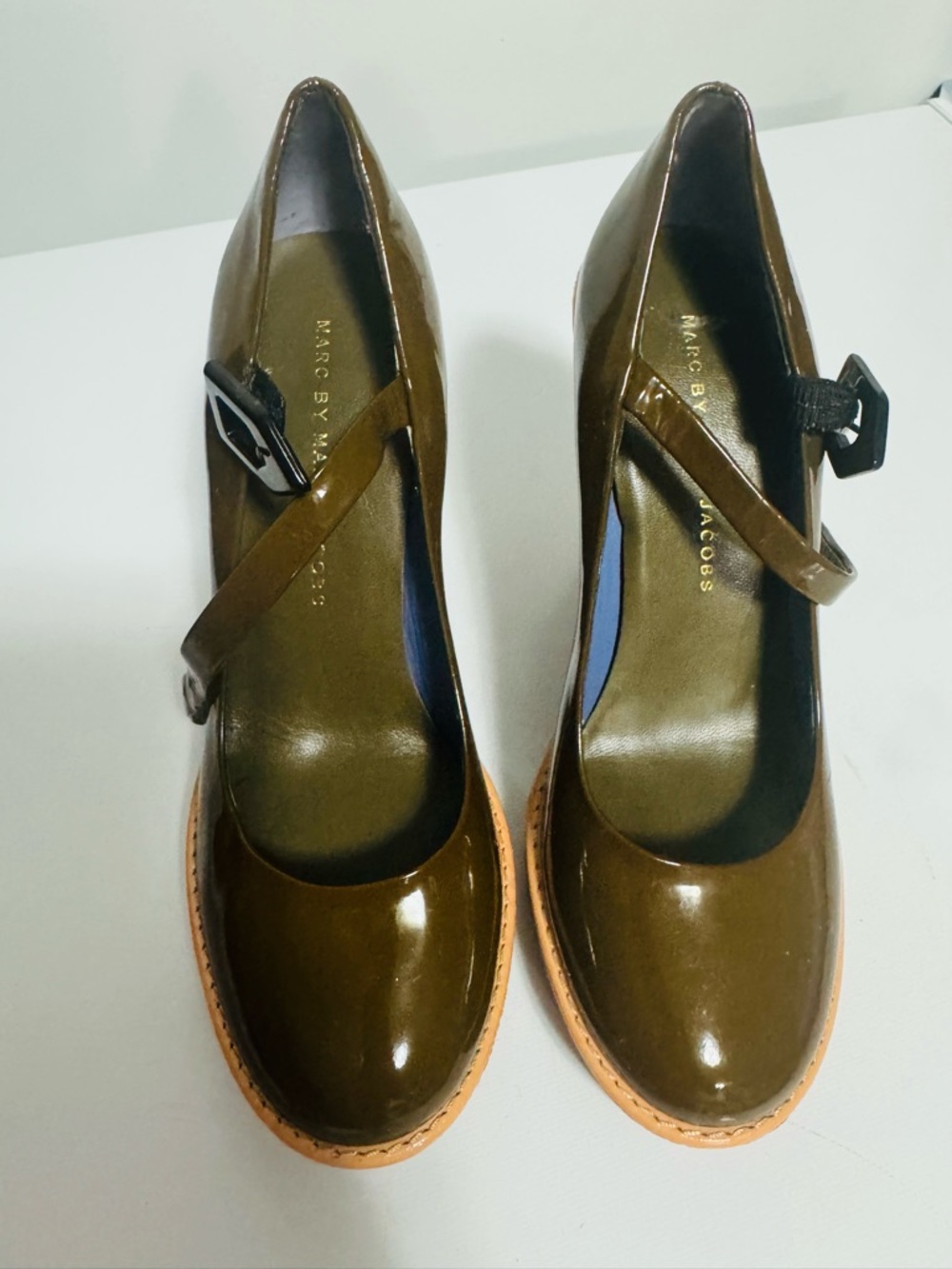 Marc Jacobs Olive Patent Mary Jane Pumps with Tan Welt